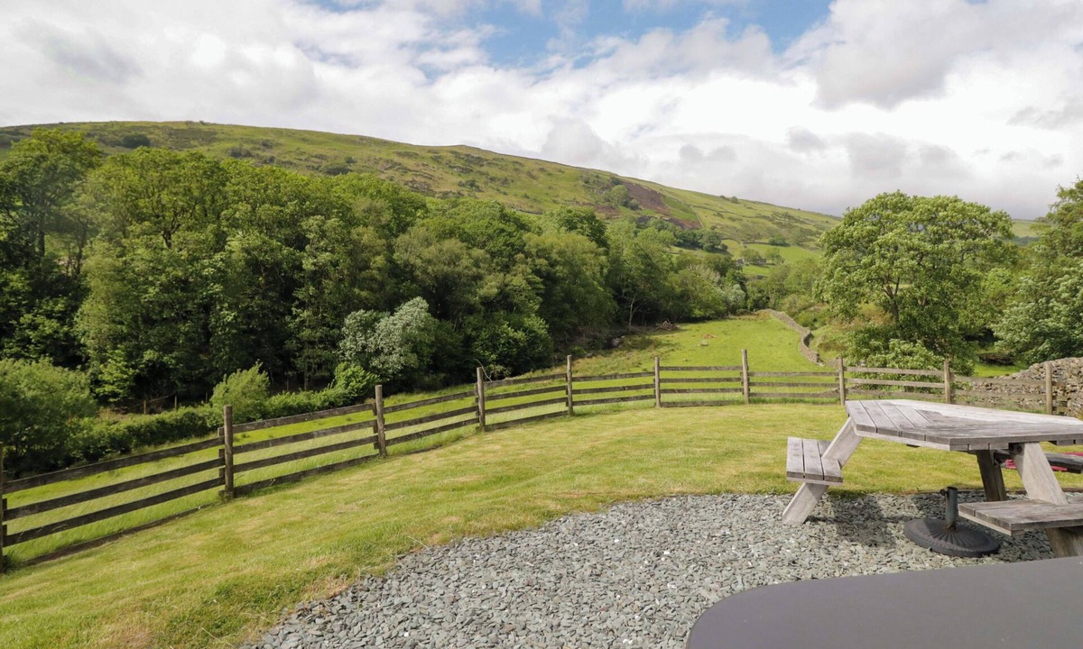 Broughton Mills Cottage | Copper Beech Cottage