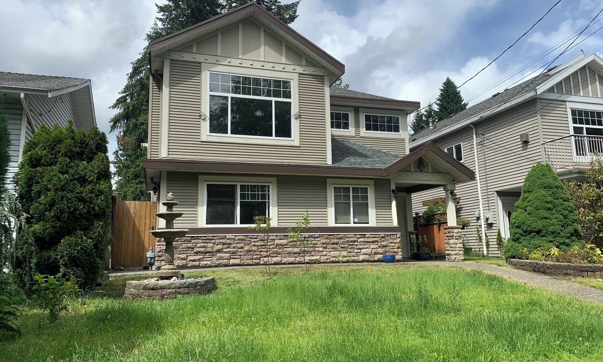 Coquitlam House | Coquitlam Centre Mall 3 Bed 1 Bath in a Shared House