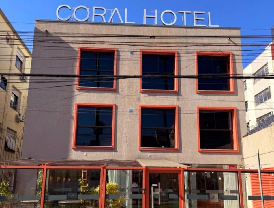 Menino Deus Hotel | Coral Express próximo a UFRGS, Cais Mauá e Bar Opinião
