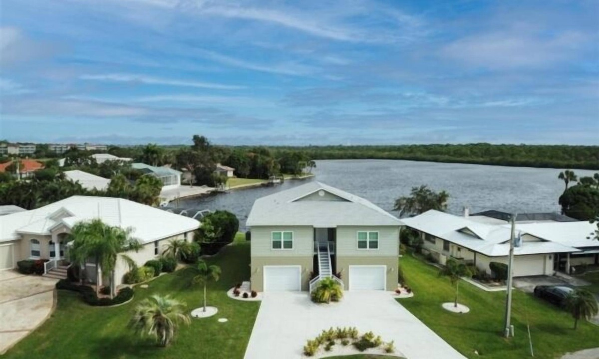 Cape Haze House | Coral Fanta Sea - Waterfront, private pool, golf, brand new construction, PARADISE