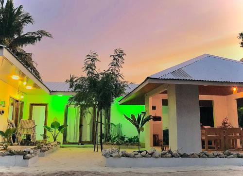 Milandhoo House | Coral stone
