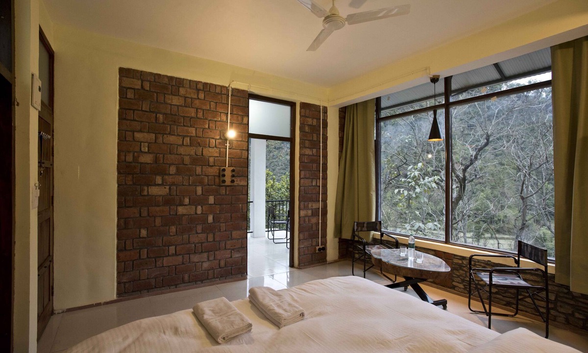 Lansdowne House | Corbett Riviera