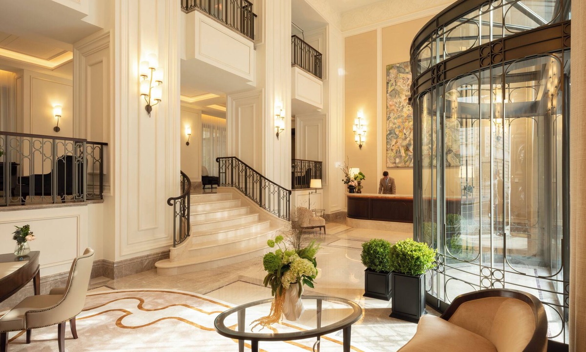 Rione III Colonna Hotel | Corinthia Rome