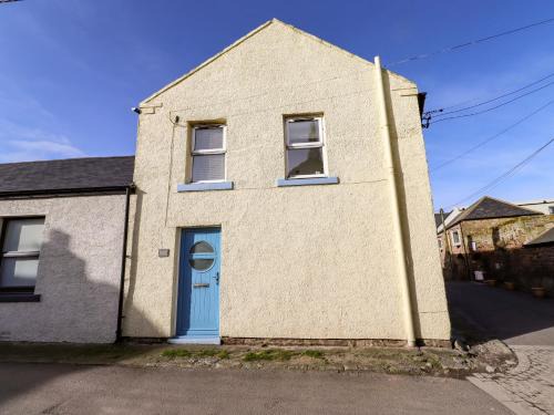 Seahouses House | Corner Cottage