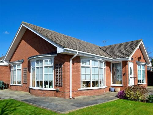 Sewerby House | Corner Cottage