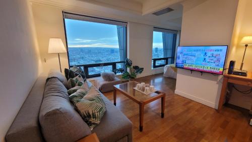 West District Apartment | Corner Inn