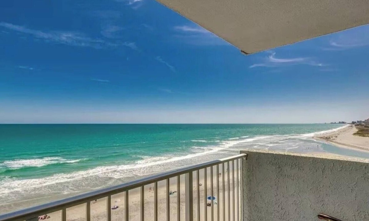 The Dunes Condo | Corner Oceanfront Condo Panoramic Views Balcony/2BR