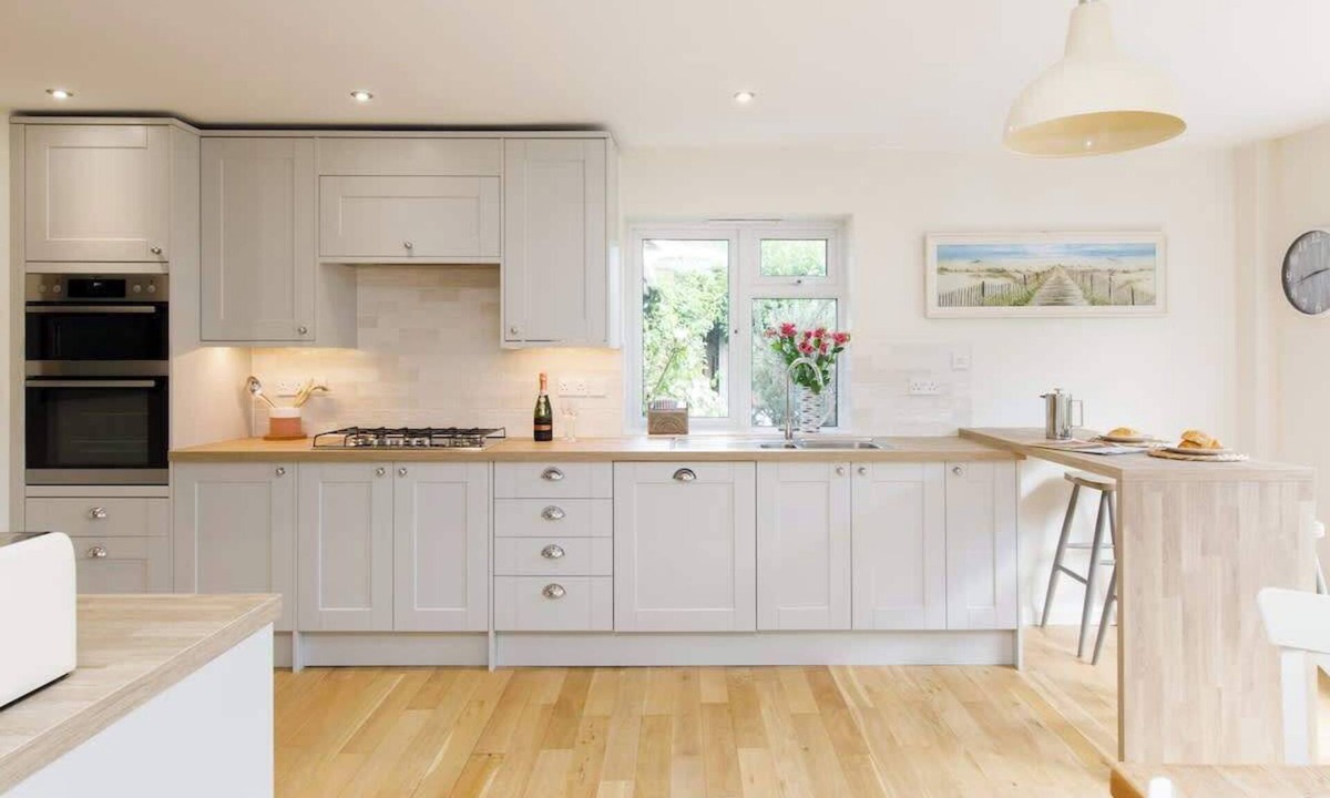 Chichester House | Cornerstones, Harbour Village House
