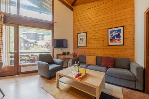 Morzine Apartment | Corniche A18 Apartment - Snow and Trek- Morzine
