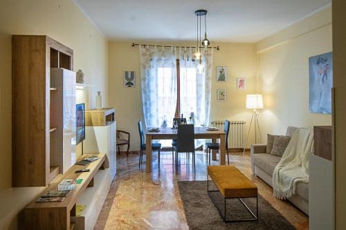 L'Aquila Apartment | Corno Grande - spacious apartment - 2 baths - Wi Fi- city center - free parking
