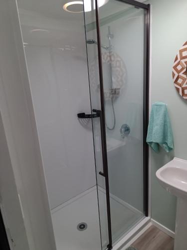 Te Puru Apartment | Coro Coast getaway