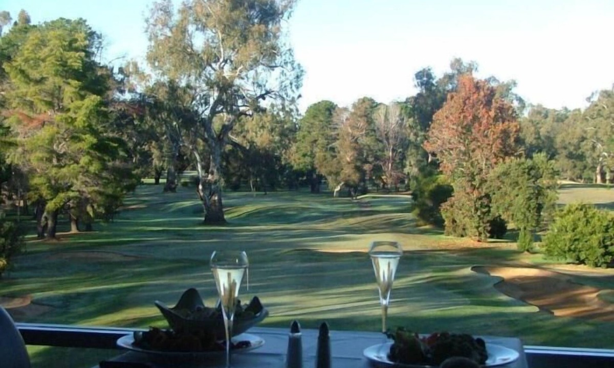 Corowa Hotel | Corowa Golf Club Motel