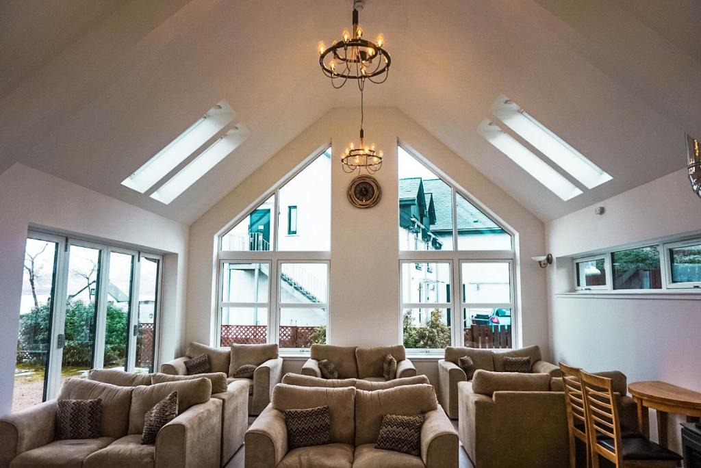 West Laroch House | Corran Bunkhouse