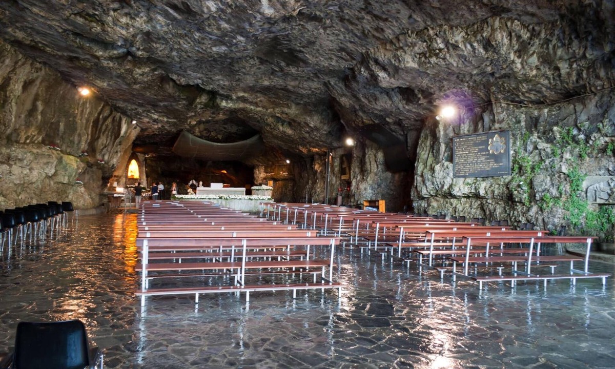 Valcava Hotel | Costa