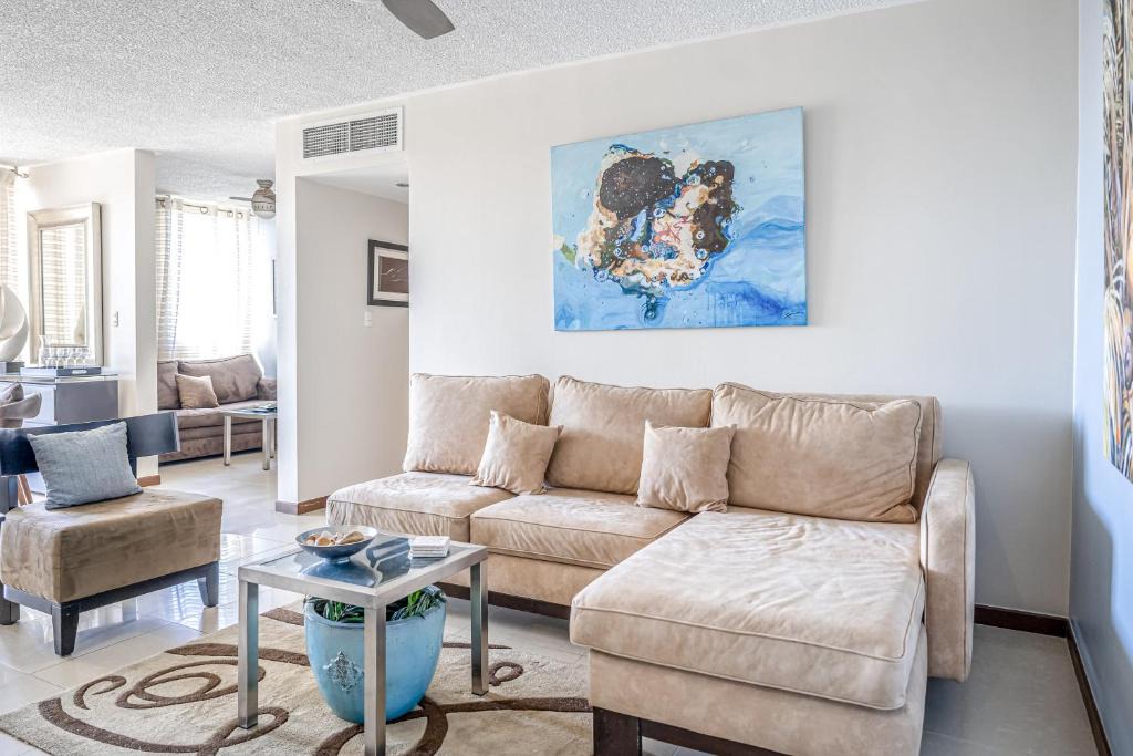 Barrio Santa Lucia Apartment | Costa Linda 2-28