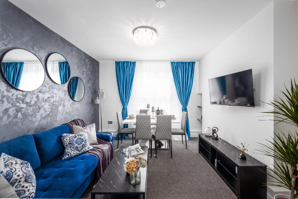 Elephant and Castle Apartment | Cosy 4-Bedroom Apartment next to Borough
