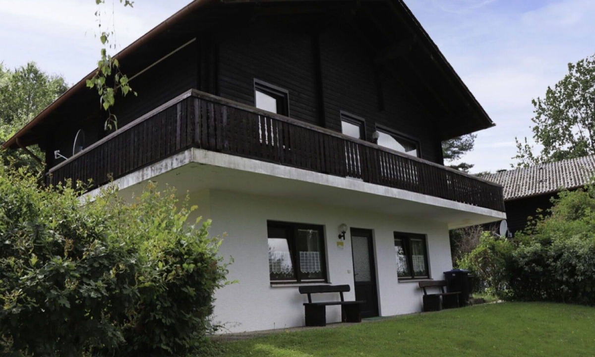 Thalfang Apartment | Cosy apartment for 2 people with WIFI, TV, terrace and parking