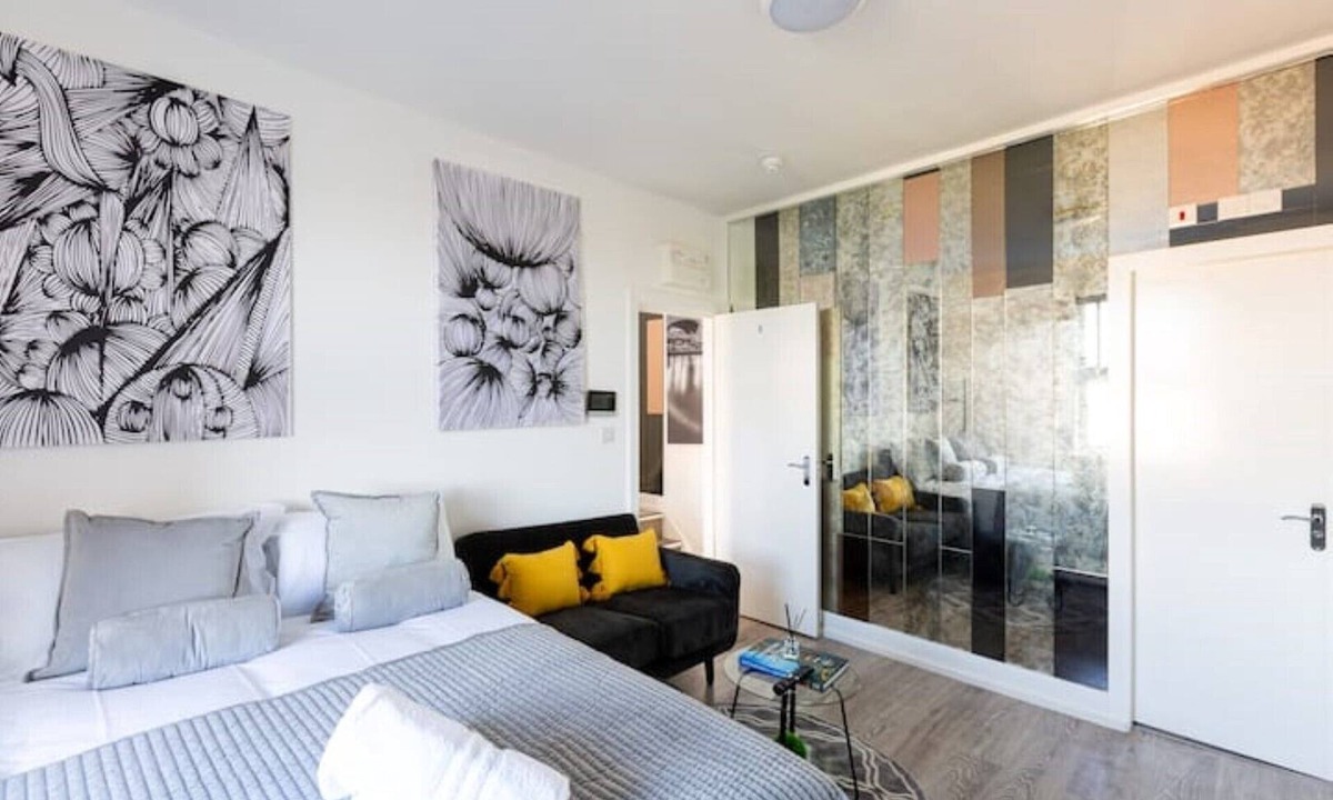 Golborne Apartment | Cosy Central Studio Apartment Zone 2, Studio 4
