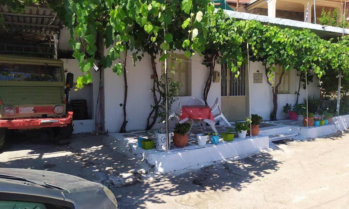 Evgiros House | Cosy spacy comfortable house in beautiful Fterno village Lefkada