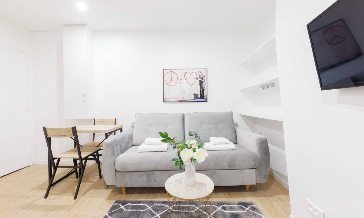 Quartier de la Chapelle Apartment | Cosy Studio - 2P - La Chapelle