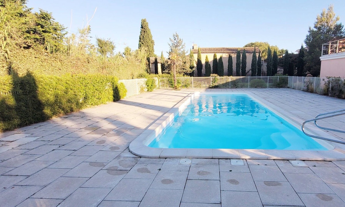 Cavaillon Apartment | Cosy Studio Balcon / Tennis / Swiminng Pool