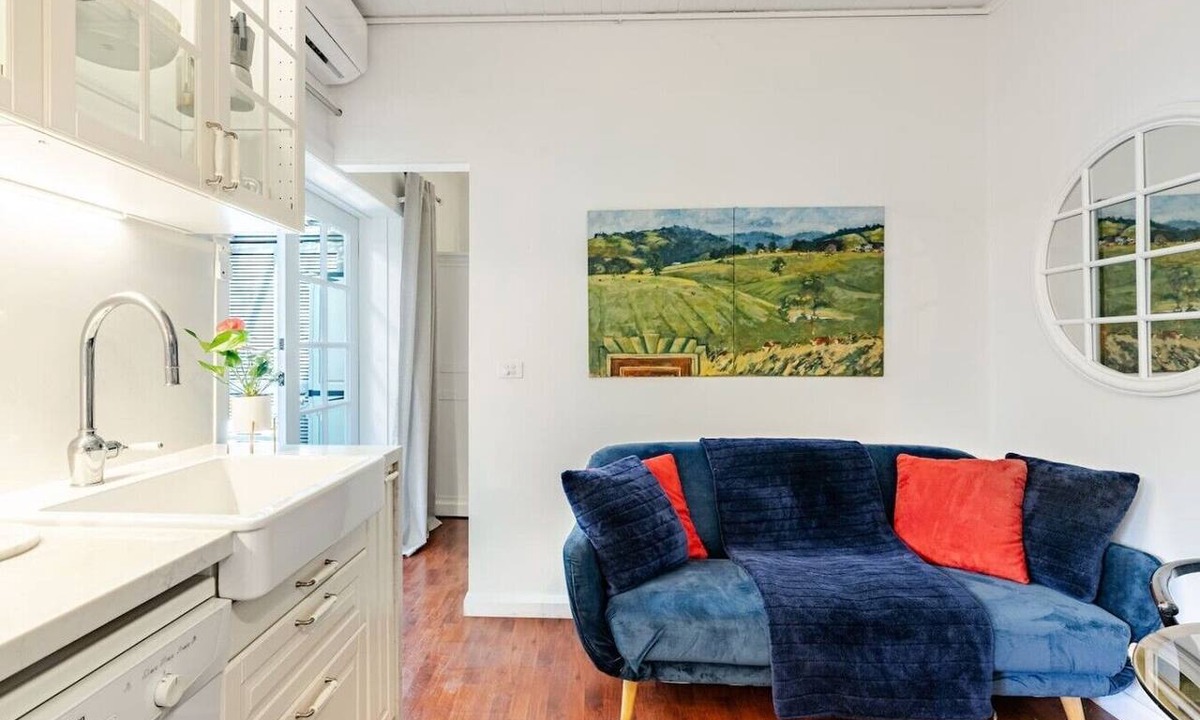 Brighton Apartment | Cosy Studio/Tiny House Brighton vic Free Netflix