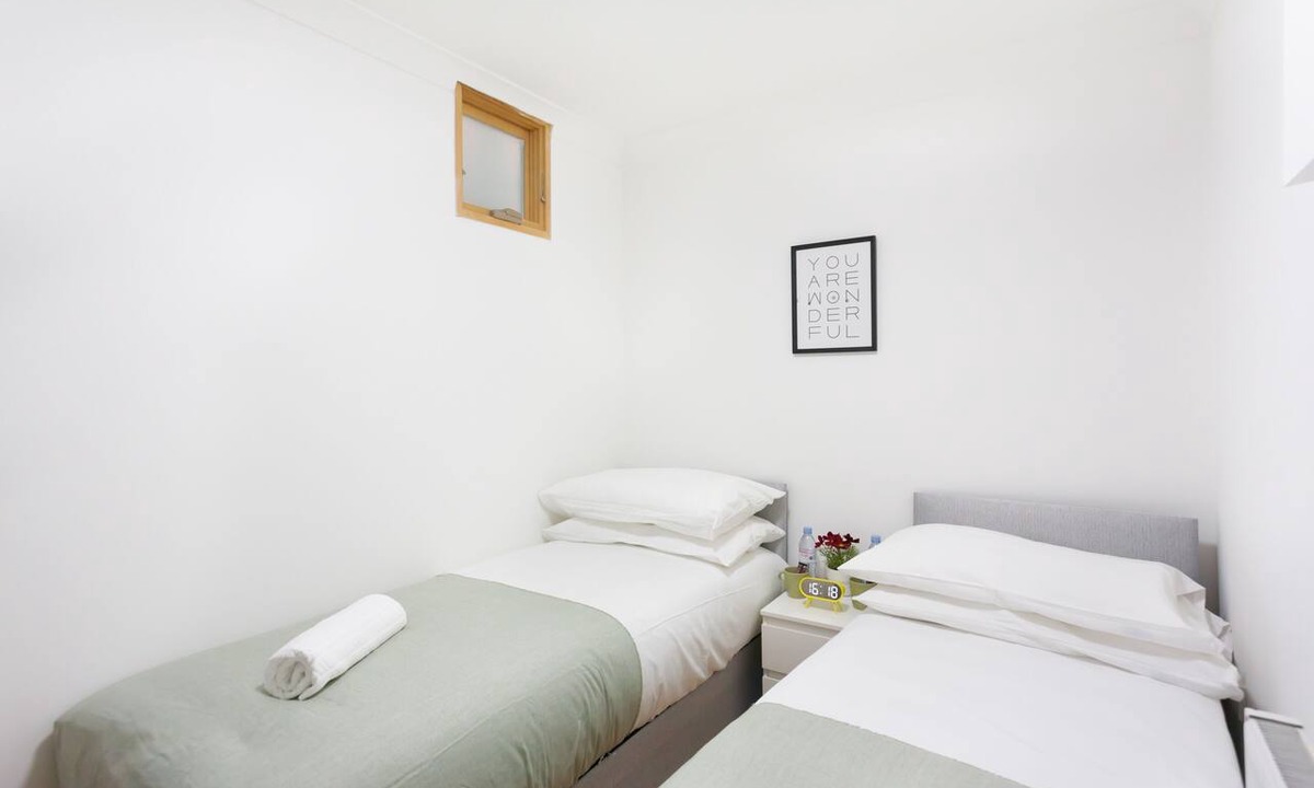 Islington House | Cosy Twin Room 2 Min to Arsenal Stadium 3