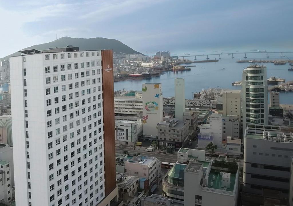 Nampo-dong Hotel | Cotice The Bridge