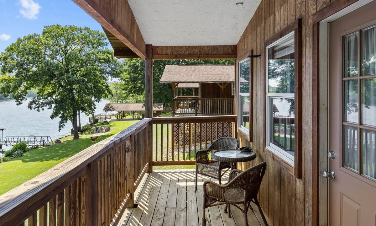 Mountain Home Cabin | Cottage 2 at Rim Shoals
