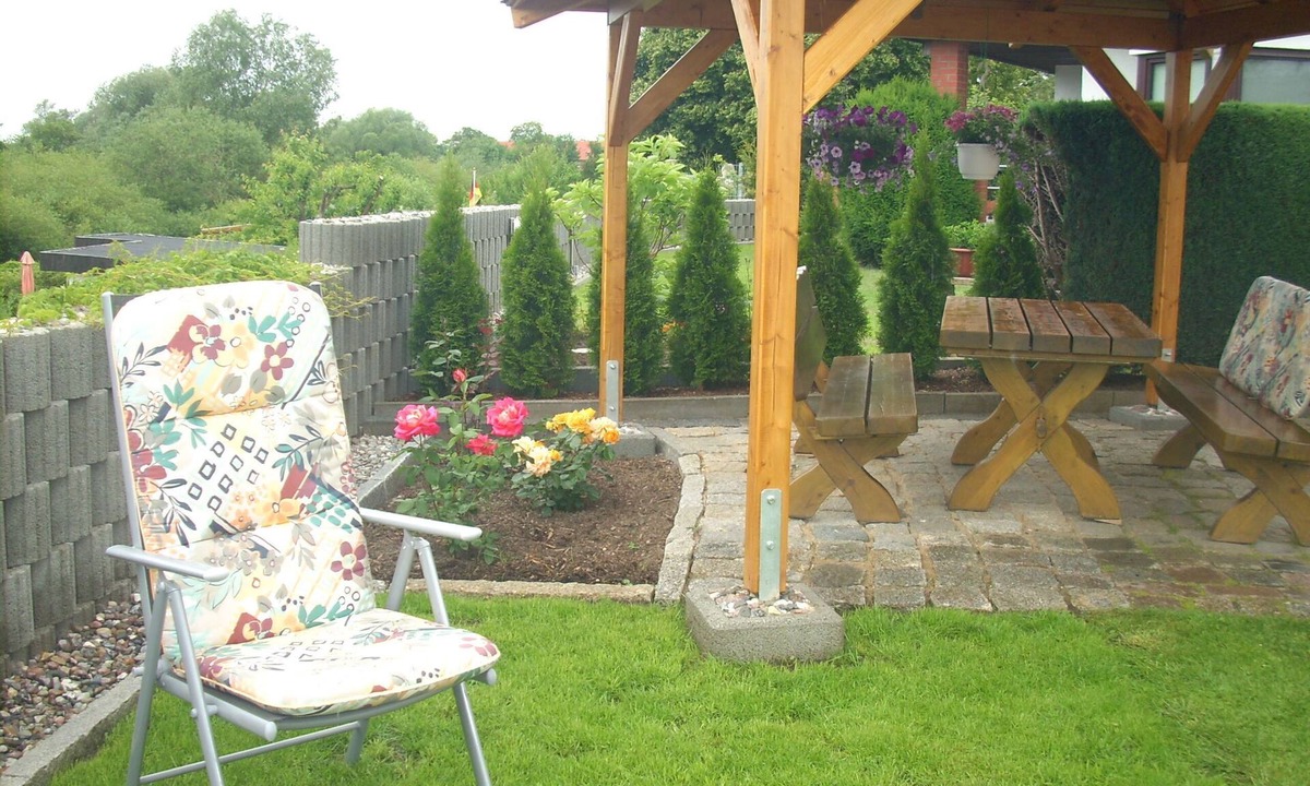Wismar House | Cottage in the countryside, approx 56 m², separate land, port and town center