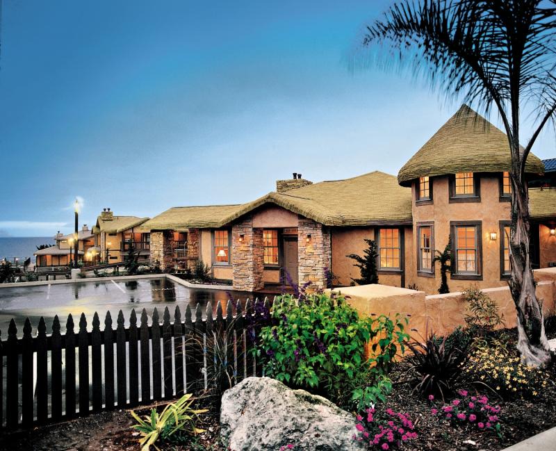 Motel District Hotel | Cottage Inn by The Sea