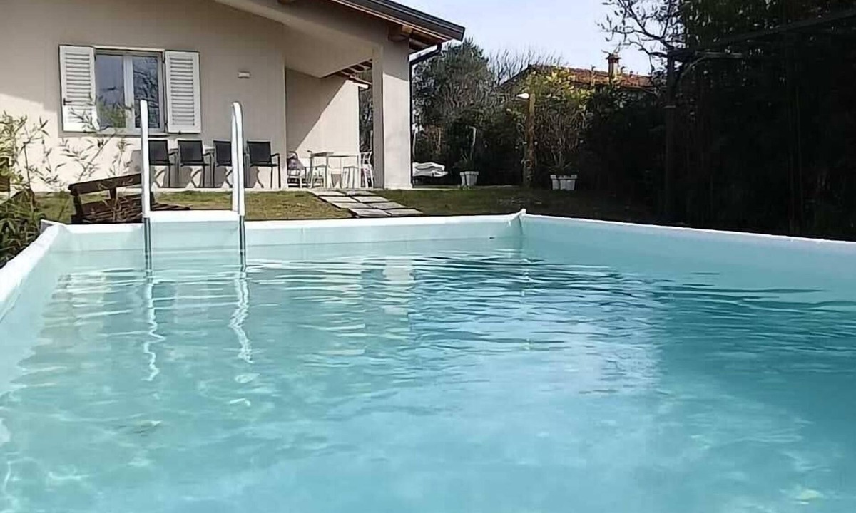 Lastra a Signa Villa | COTTAGE THE WALNUT