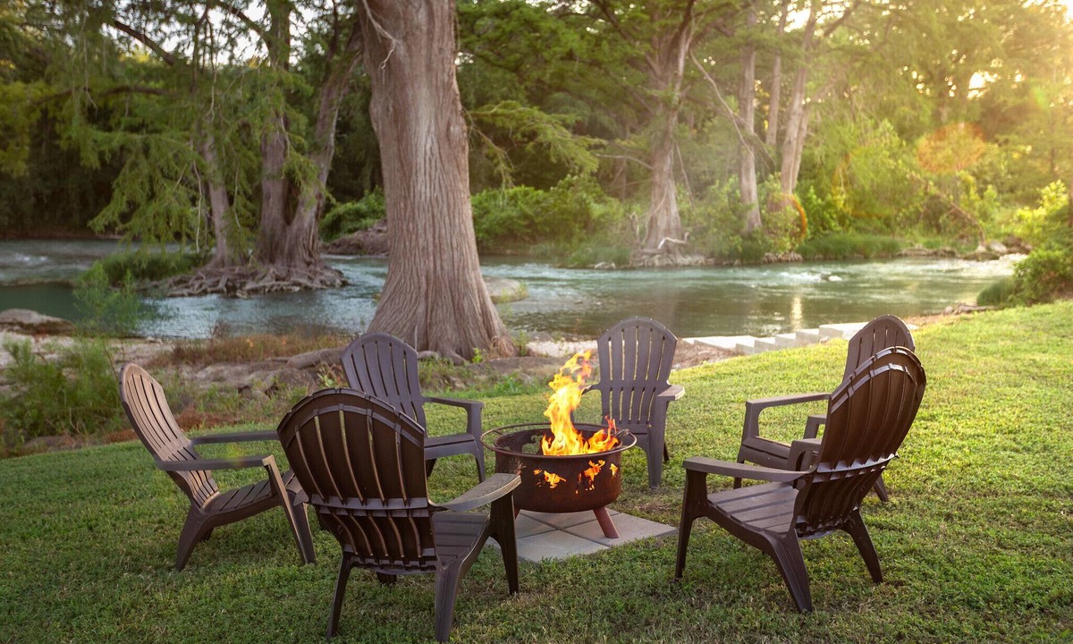 Martindale House | Cottonseed Falls I River Access, Family fun
