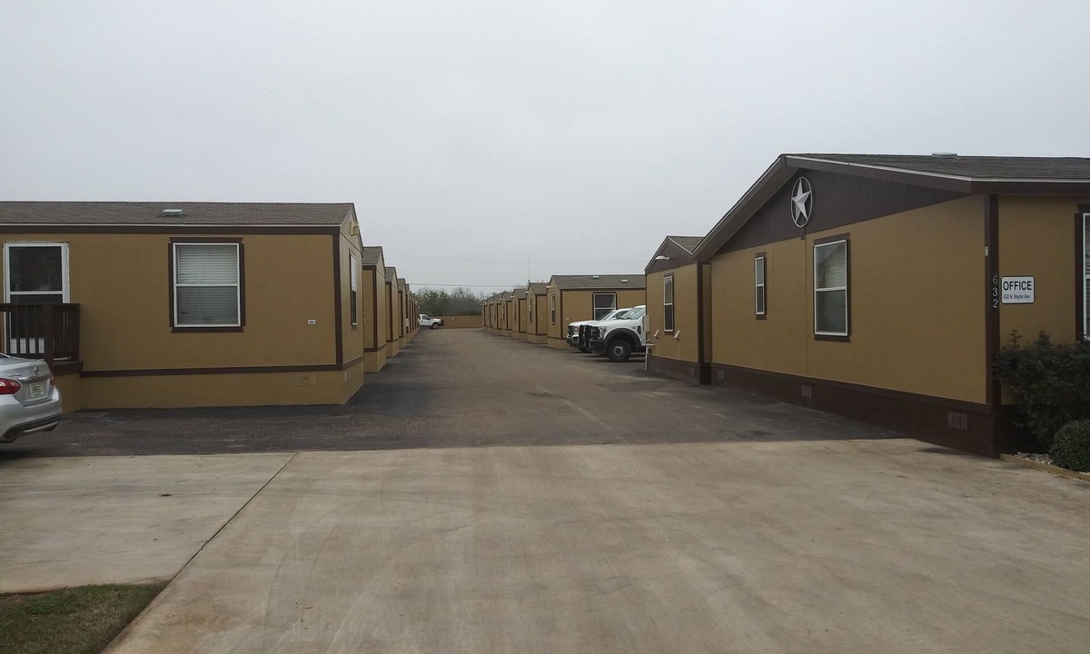Cotulla Apartment | Cotulla Homes