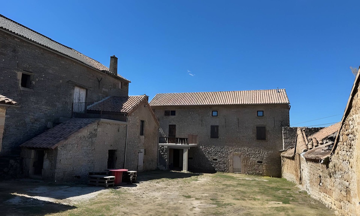 Saint-Georges-de-Luzencon House | Country House 'Labro' with Mountain View, Private Terrace and Wi-Fi