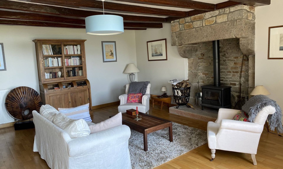 Bacilly House | Country cottage with view on the Mont Saint Michel, wood park and roe deers