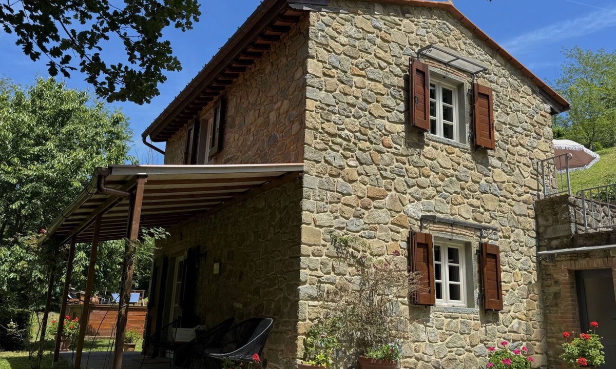 Pontito House | Country House/Farm House in Sorana with 2 bedrooms sleeps 6