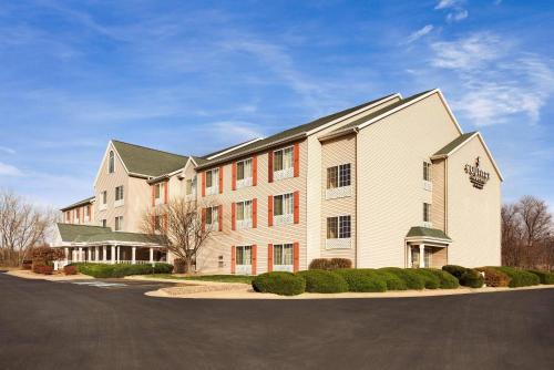 Clinton Hotel | Country Inn & Suites by Radisson, Clinton, IA