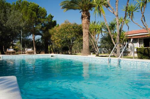 Velo-Vocha Villa | Country Villa Peloponnese with tennis court and pool