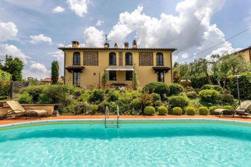 Castelfiorentino House | Countryside Home With Pool Near Florence