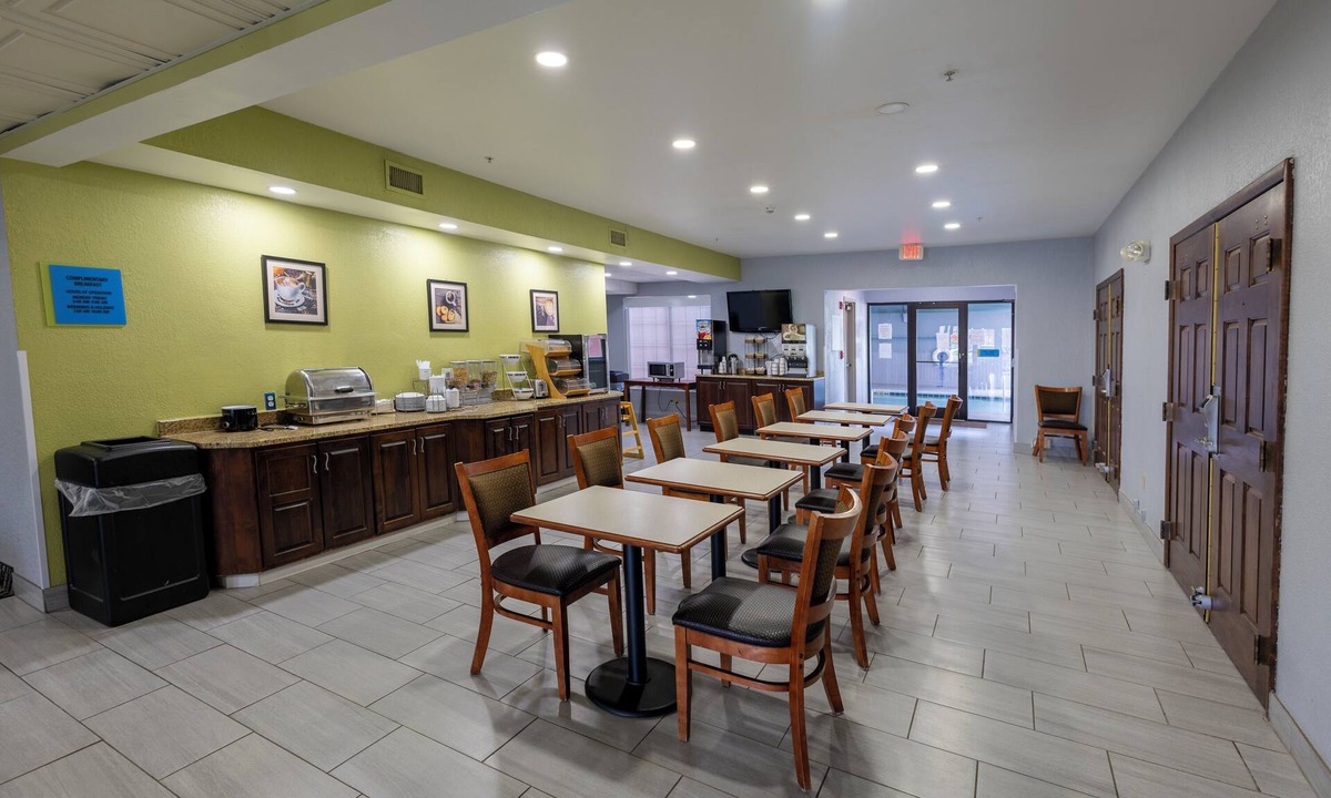 Mount Orab Hotel | Countryside Inn & Suites