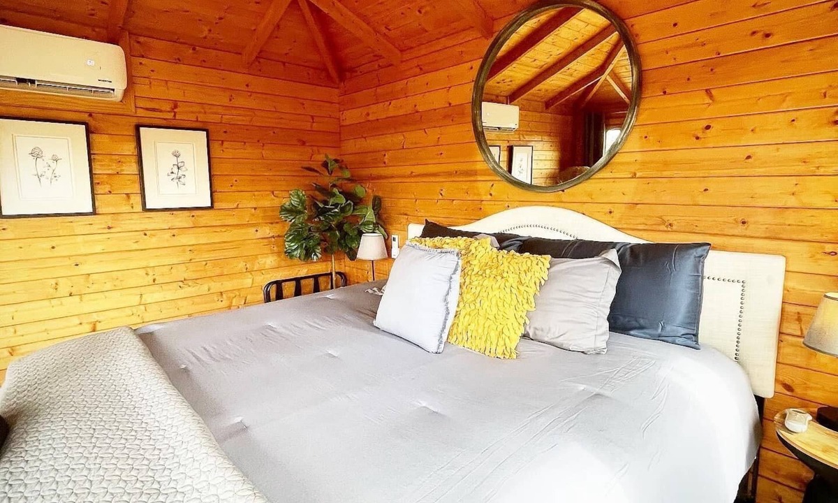 Dripping Springs Cabin | Courage Cabin @ 13 Acres - Stay/Shop/Yoga/Swim