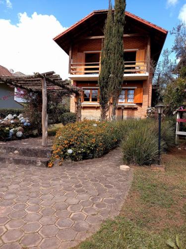 Monte Verde Ski Chalet | Courchevel Cottage