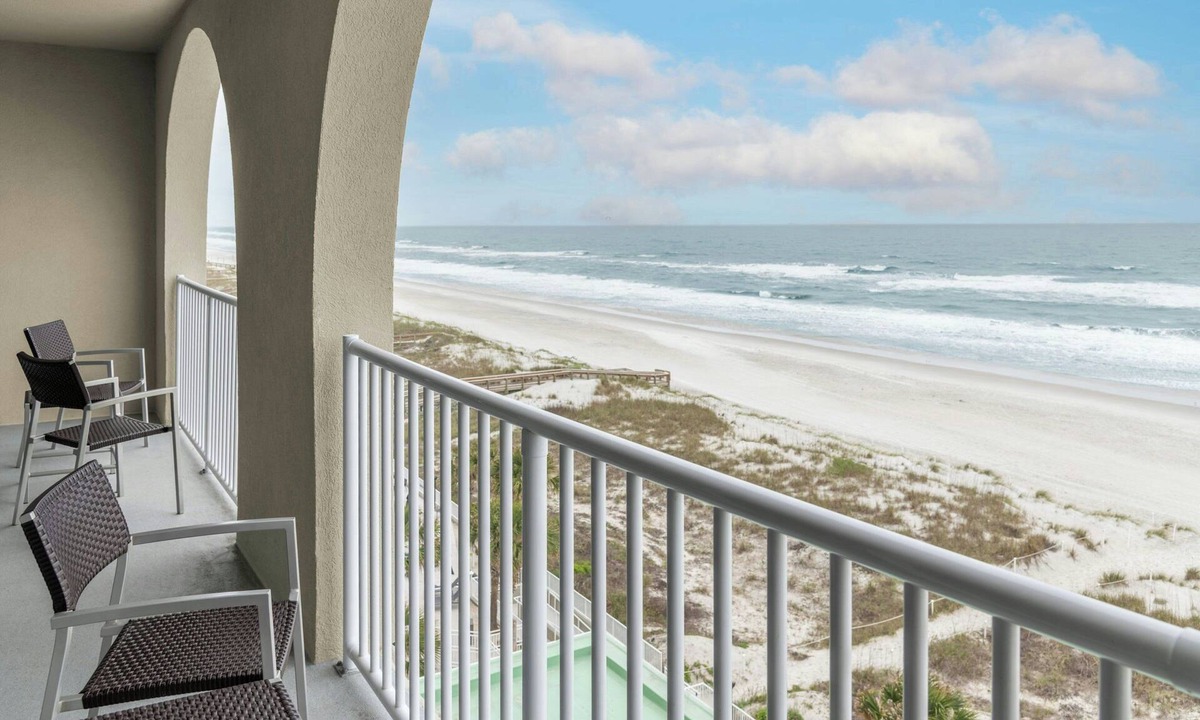 Jacksonville Beach Resort | Courtyard by Marriott Jacksonville Beach Oceanfront