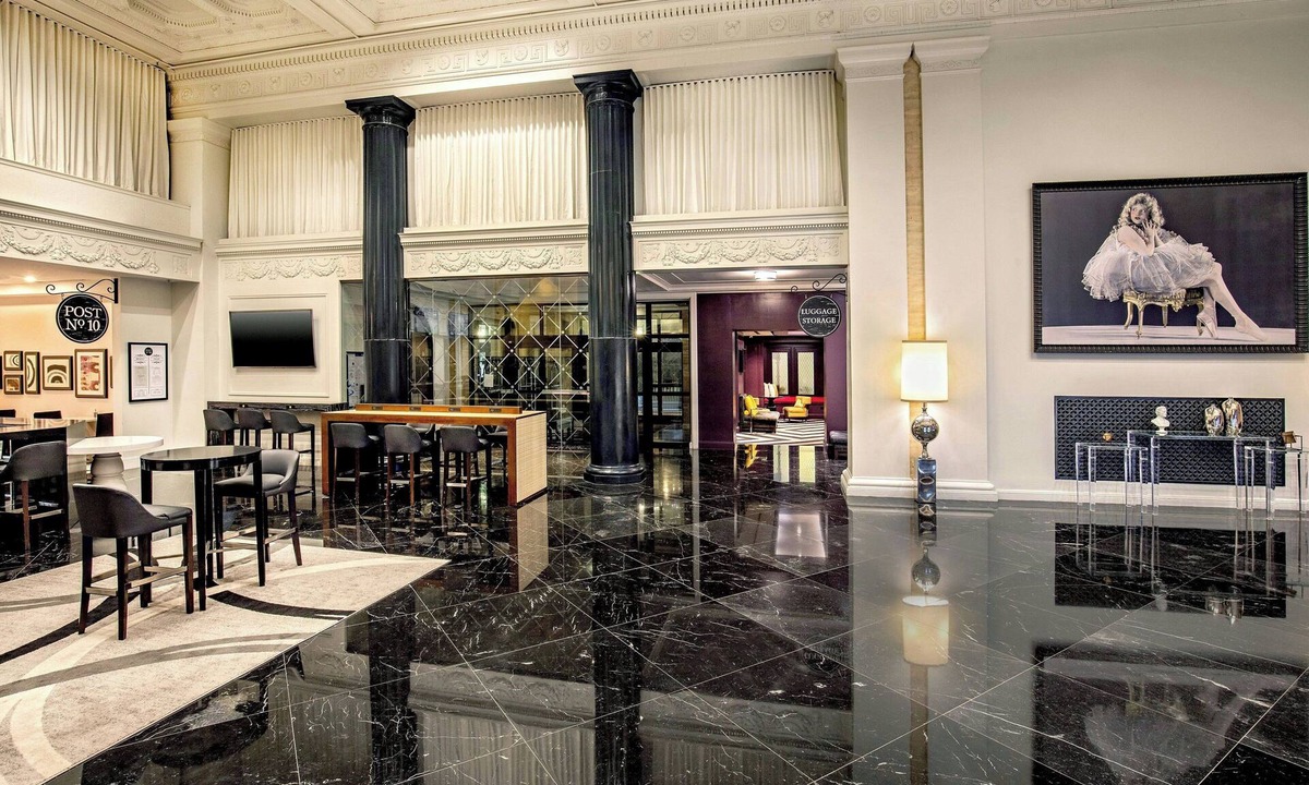 Theatre District Hotel | Courtyard by Marriott Boston Downtown