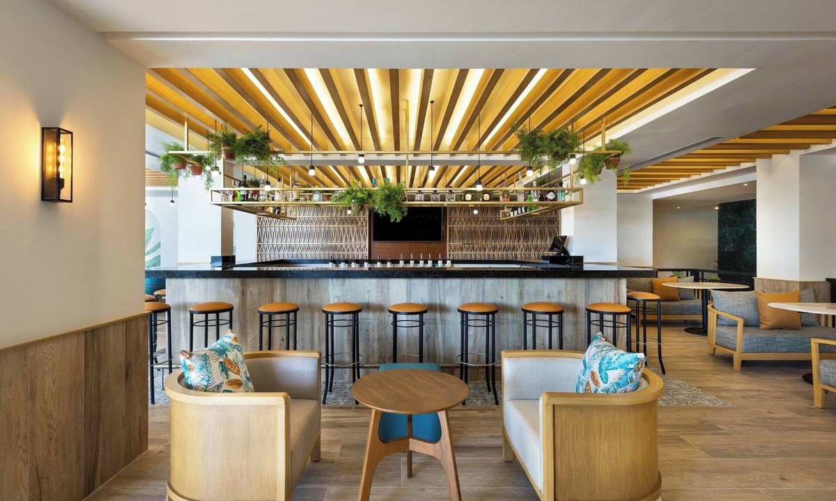 Alfredo V. Bonfil Hotel | Courtyard By Marriott Cancun Airport