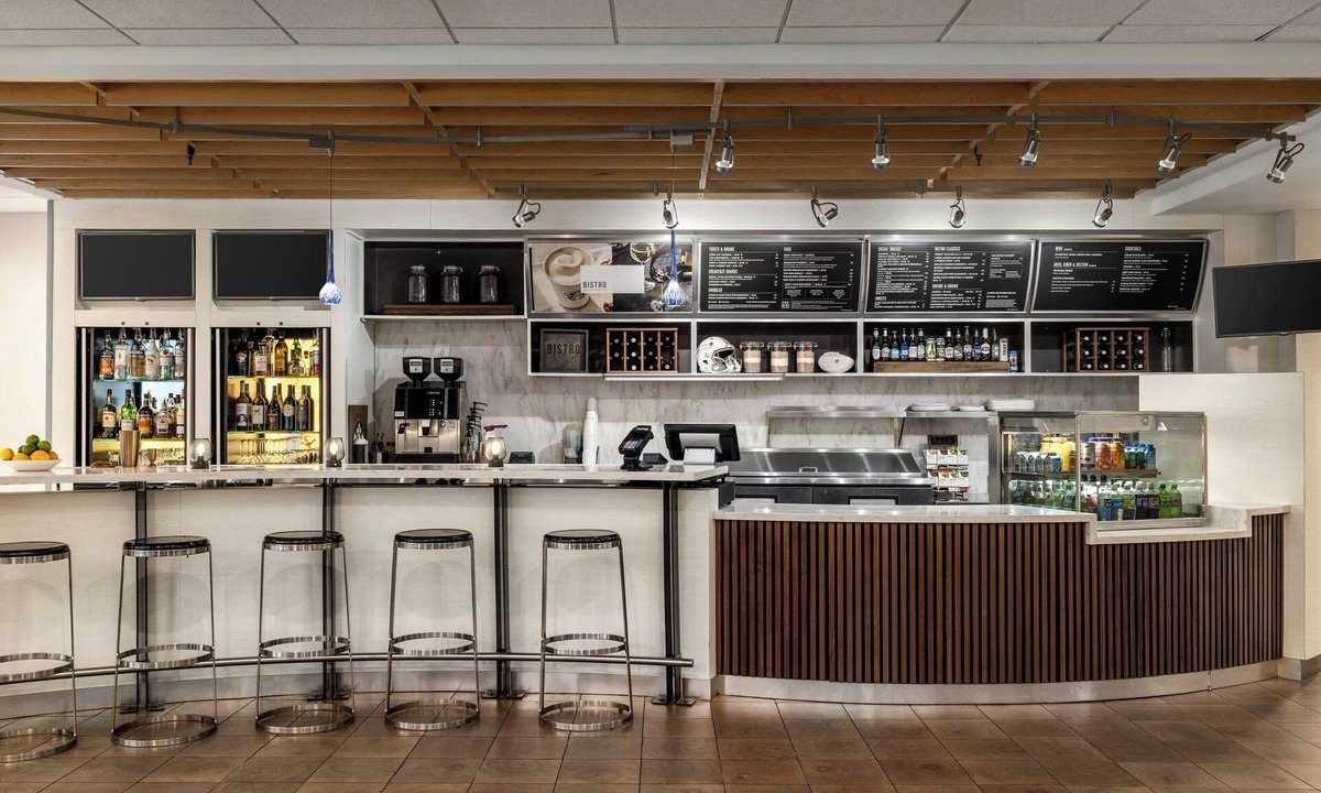 Moorhead Hotel | Courtyard by Marriott Fargo Moorhead, MN
