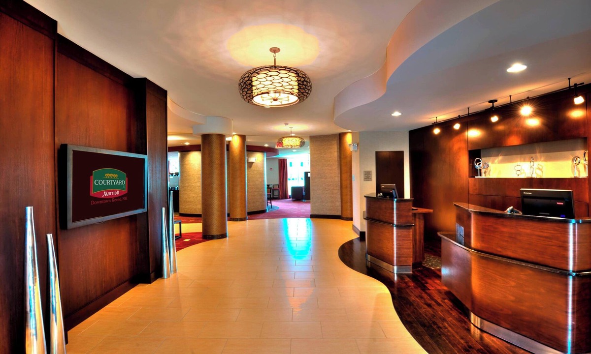 Keene Hotel | Courtyard by Marriott Keene Downtown