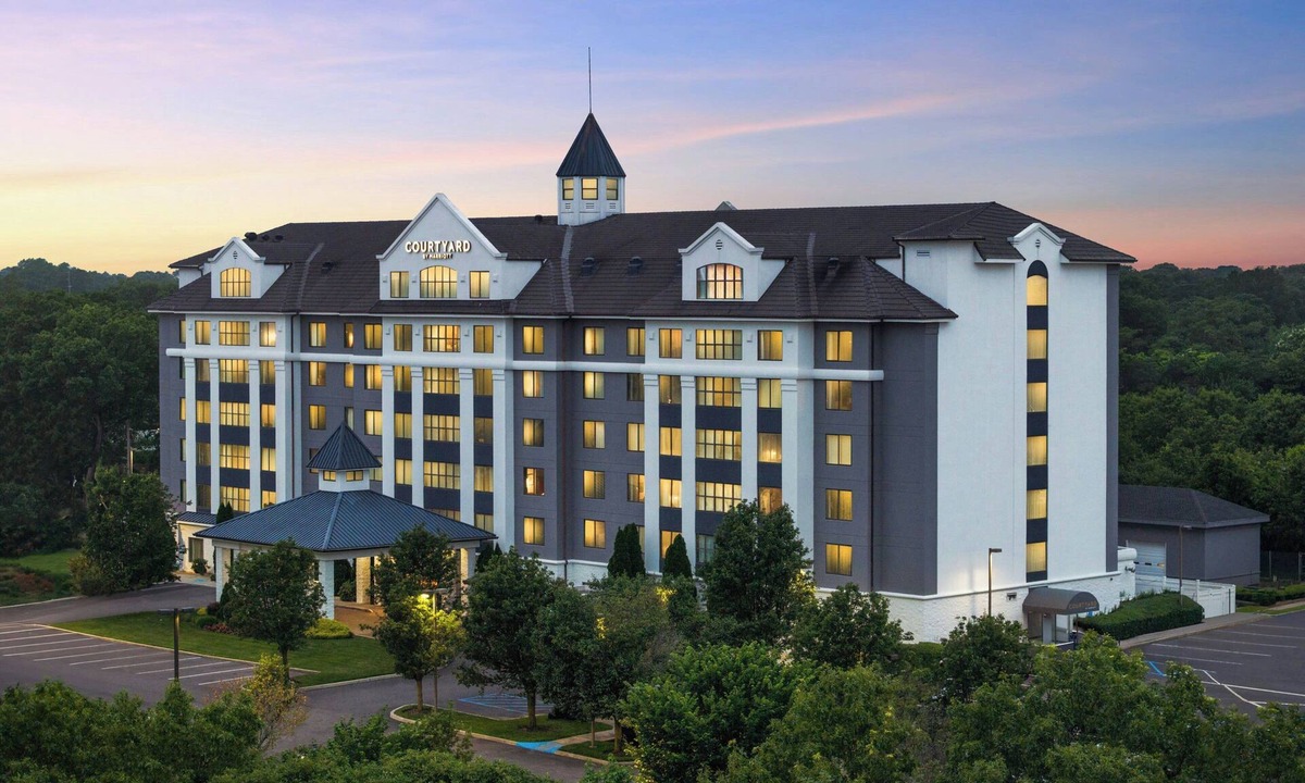Ronkonkoma Hotel | Courtyard by Marriott Long Island MacArthur Airport