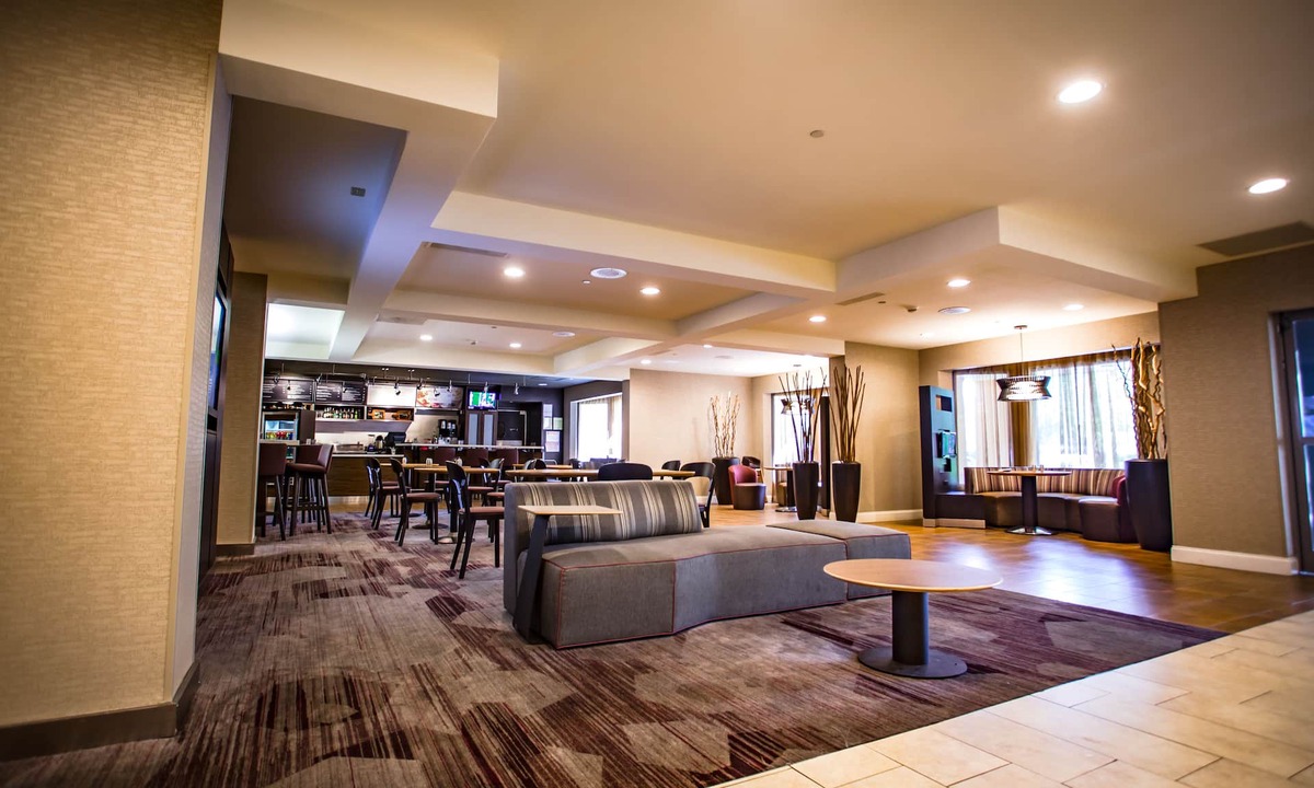 Ellendale Hotel | Courtyard by Marriott Memphis East/Bill Morris Parkway